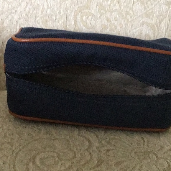 Michael Kors make up bag - Picture 8 of 8